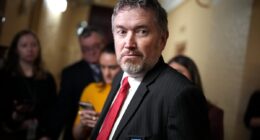 Trump critic's humiliating U-turn after being called a 'bum' by the president