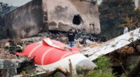 What caused the Air India plane disaster? Six main theories emerge – from mystery over landing gear to 40C weather