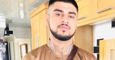 Who were Mohammed Hashim Ijazuddin and Saqib Hussain and why did Mahek and Ansreen Bukhari kill them in a double murder?