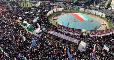 ‘Death to America’ chants ring out at funeral for Iranian commanders killed in war as Trump warns US would bomb again