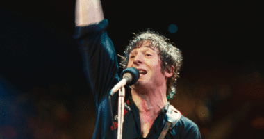 ‘Deliver Me From Nowhere’ Trailer: Jeremy Allen White Is Bruce Springsteen in First Footage From Music Biopic